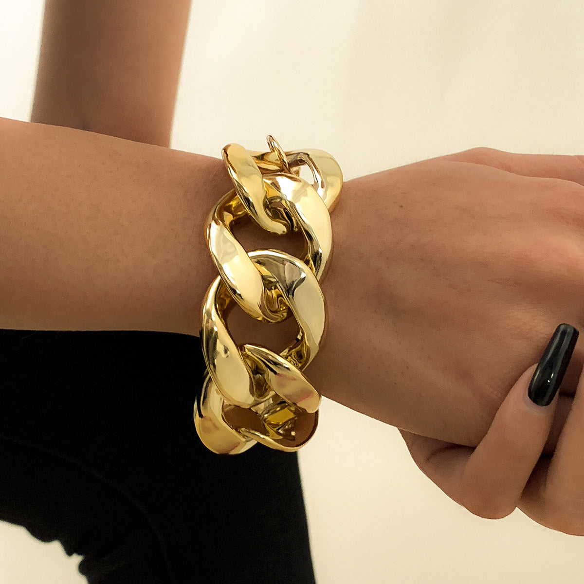 Metal Geometric Hollow Jewellery Fashion Trend Thick Chain Single Layer Bracelet